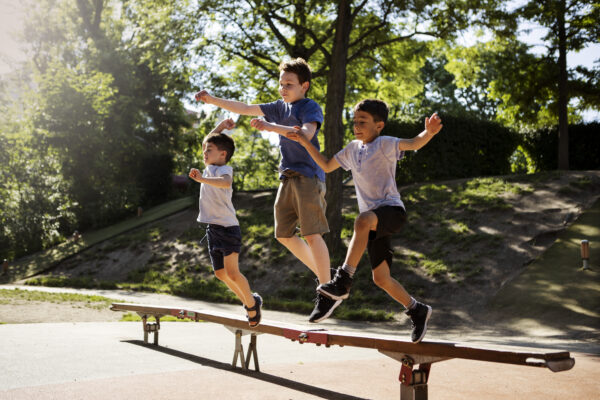 How Outdoor Play and Sports Improve Kids' Motor Skills